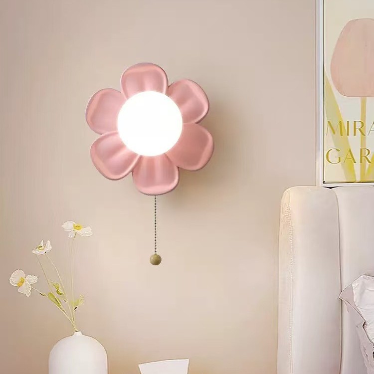 モダンなデザインの壁掛け照明。プルチェーン式のスイッチ付き。 - Baby Nursery Wall Lights のレビューと価格